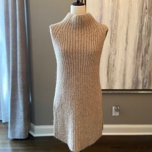 Aritzia Wilfred Durandal Sweater